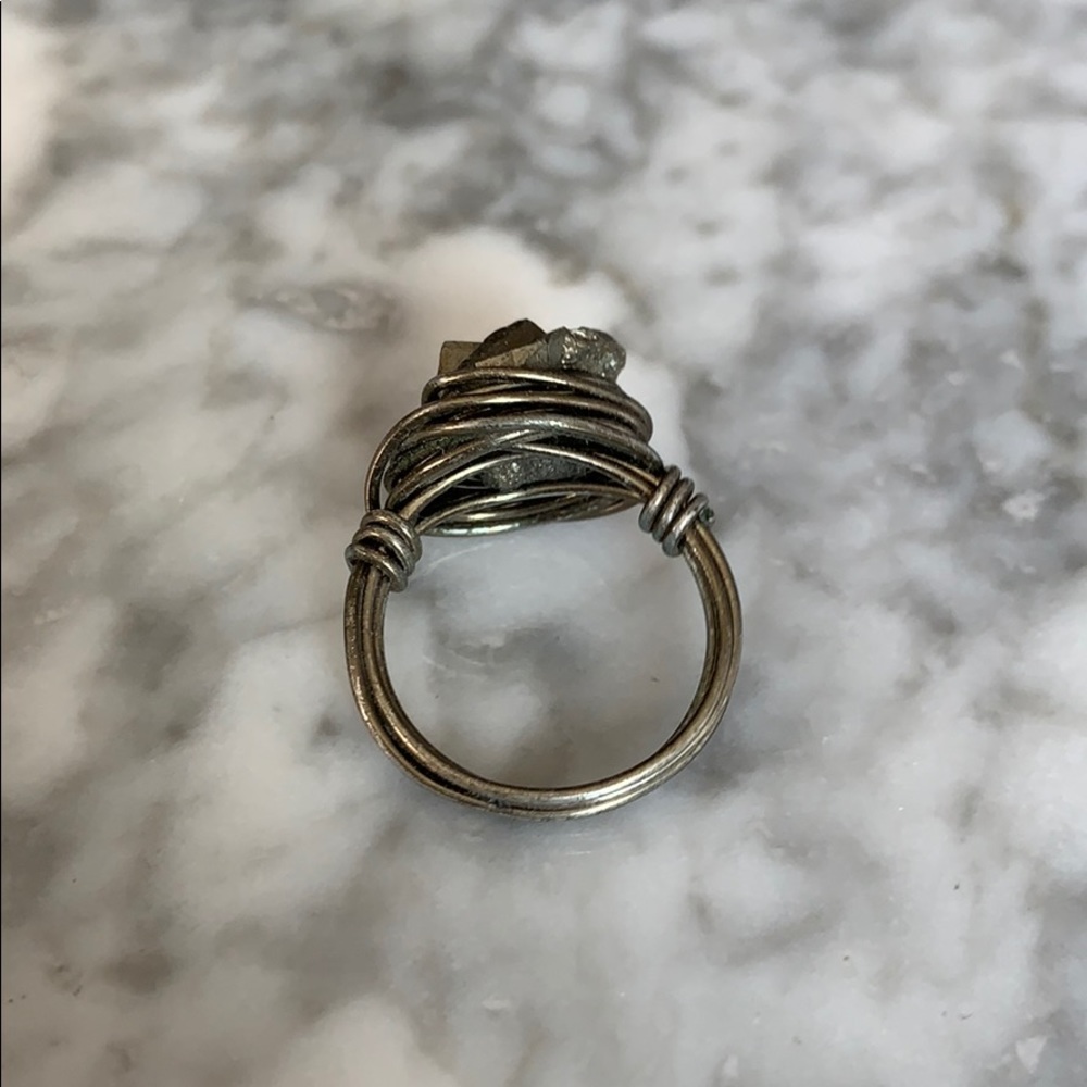 Stone ring - Picture 3 of 3